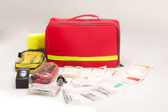 Características principais Guia de primeiros socorros e saco tático vermelho compatível com Molle para socorro em desastres