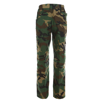 Bem ventilado uniforme militar... uniforme de camuflagem, uniforme de combate.