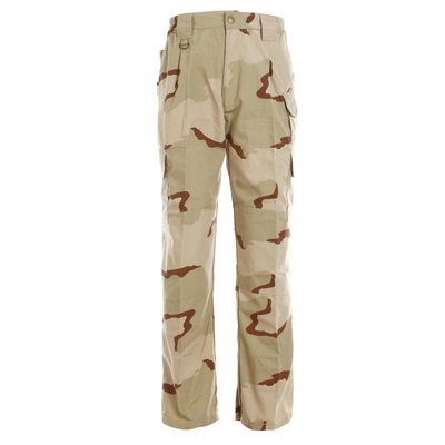 Bem ventilado uniforme militar... uniforme de camuflagem, uniforme de combate.